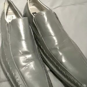 Size 12 Gray Madden shoes